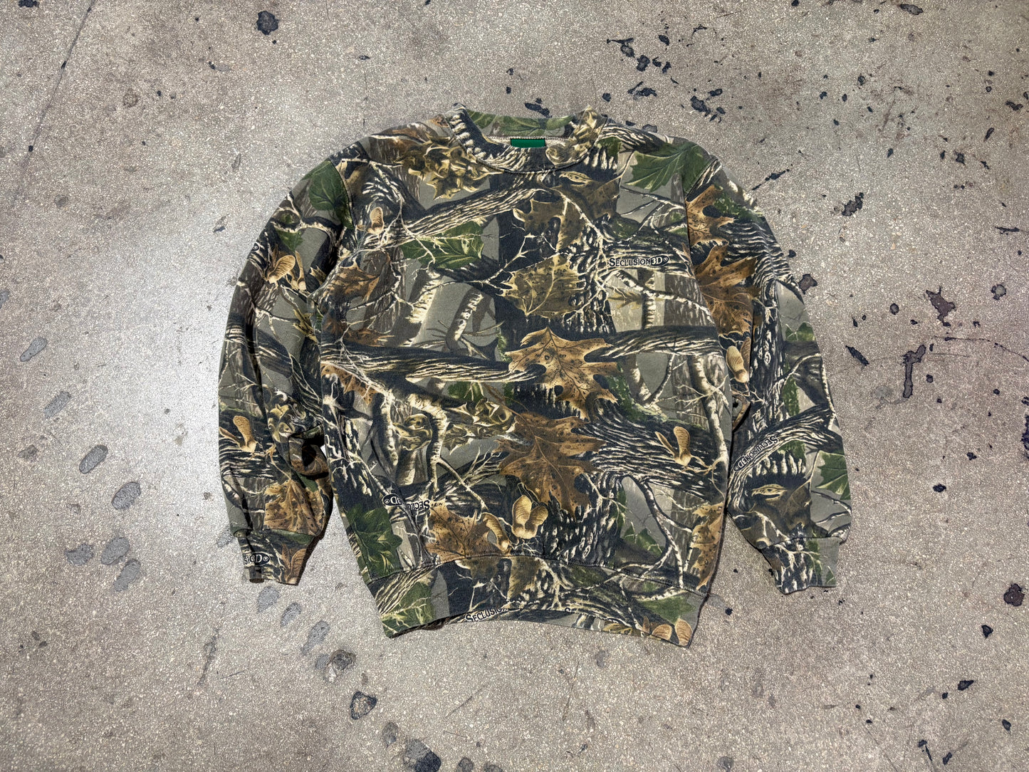 Cabela's Real Tree Camo Long Sleeve - Green Size Medium