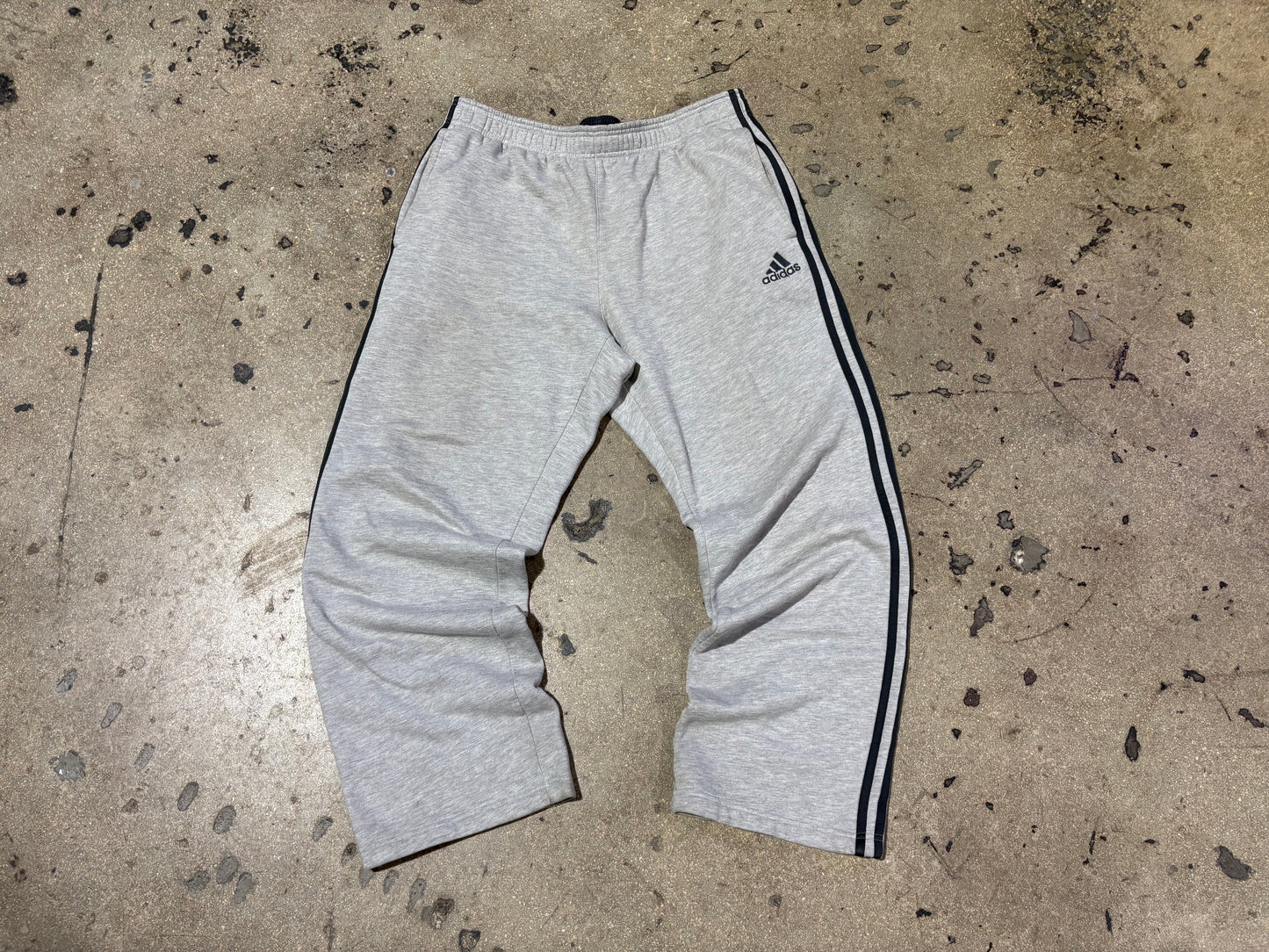 Adidas Baggy Sweatpants - Grey Size Large