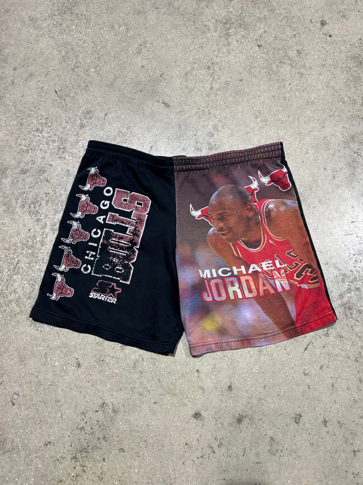 Michael Jordan Chicago Bulls Shorts - Black/Red Size Large