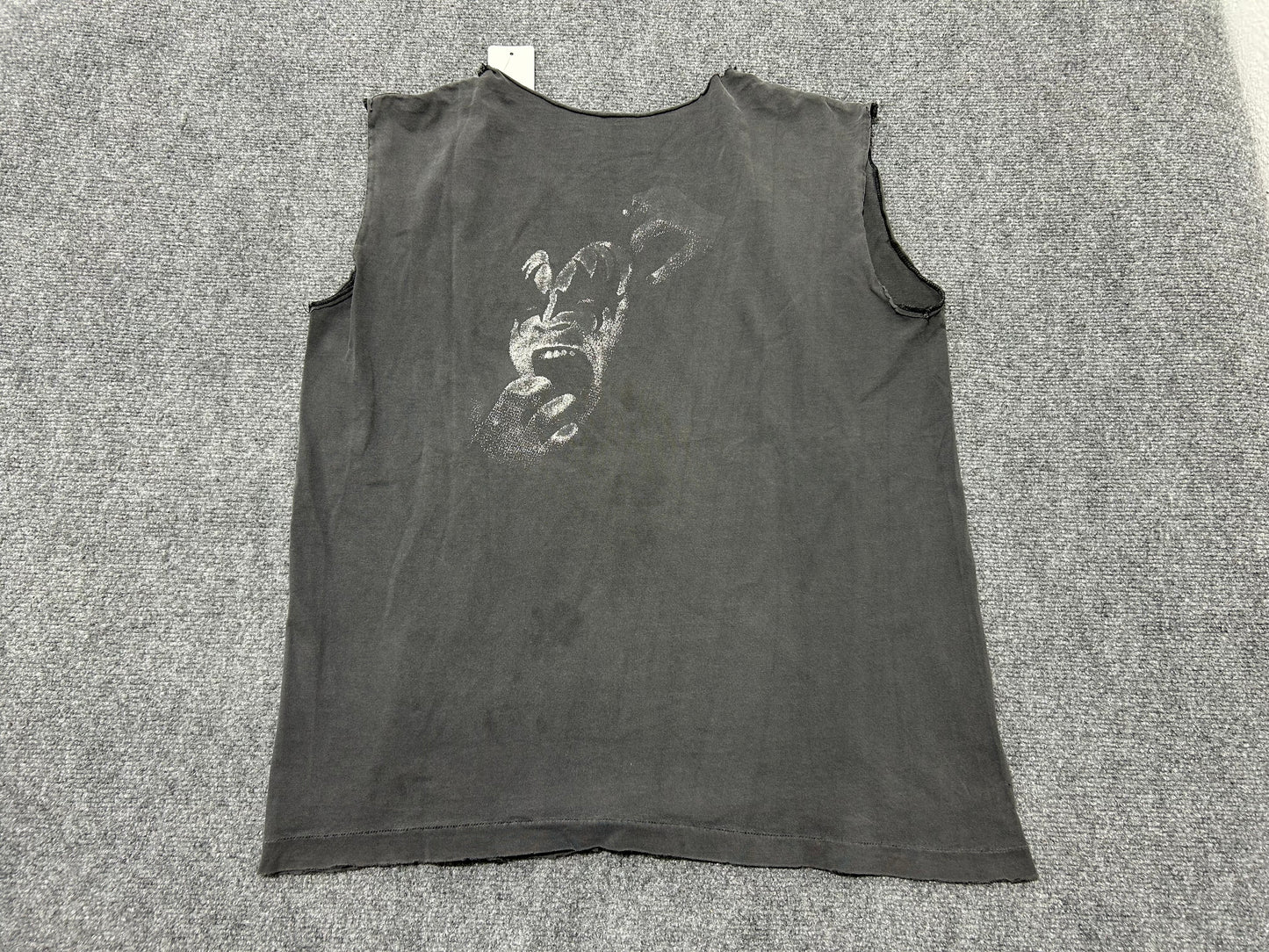 Thrashed Kiss Cut Off Tee - Black Size XXL