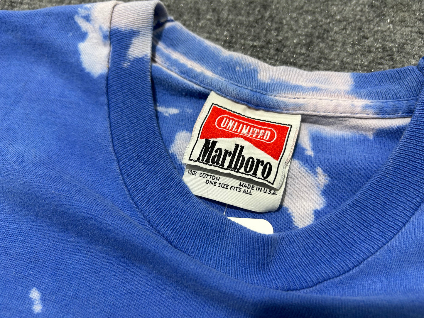 Bleached Stained Marlboro Wolf Tee - Blue/White Size XL