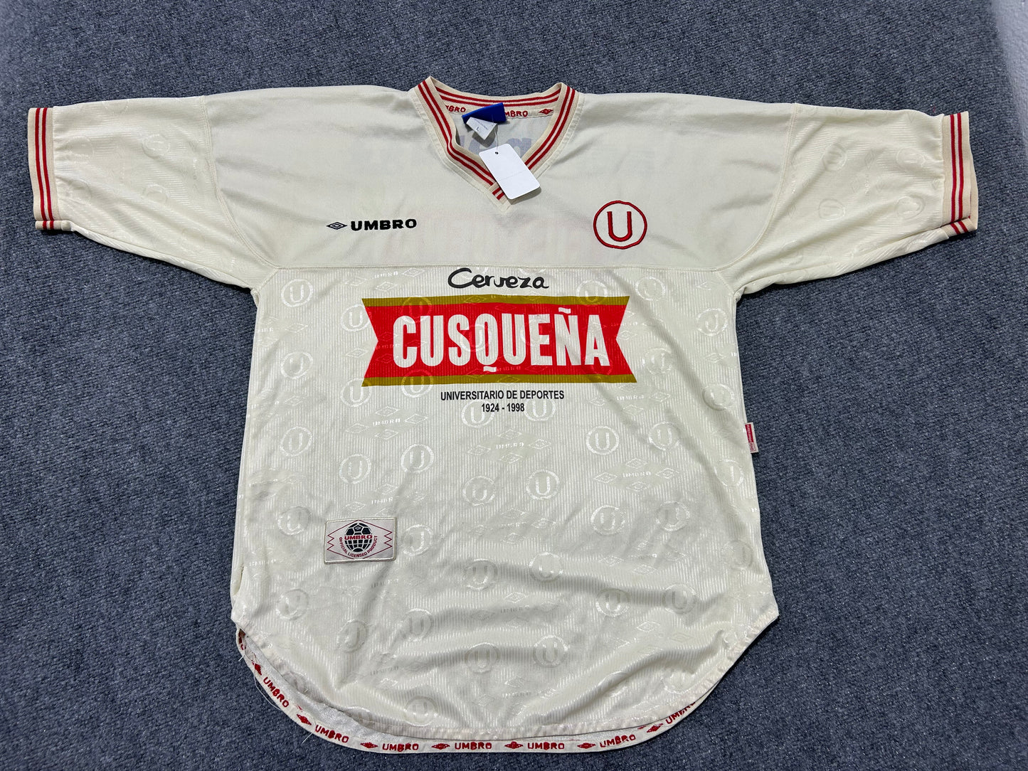 Peru Club Universitario De Deportes Soccer Jersey - White Size Large
