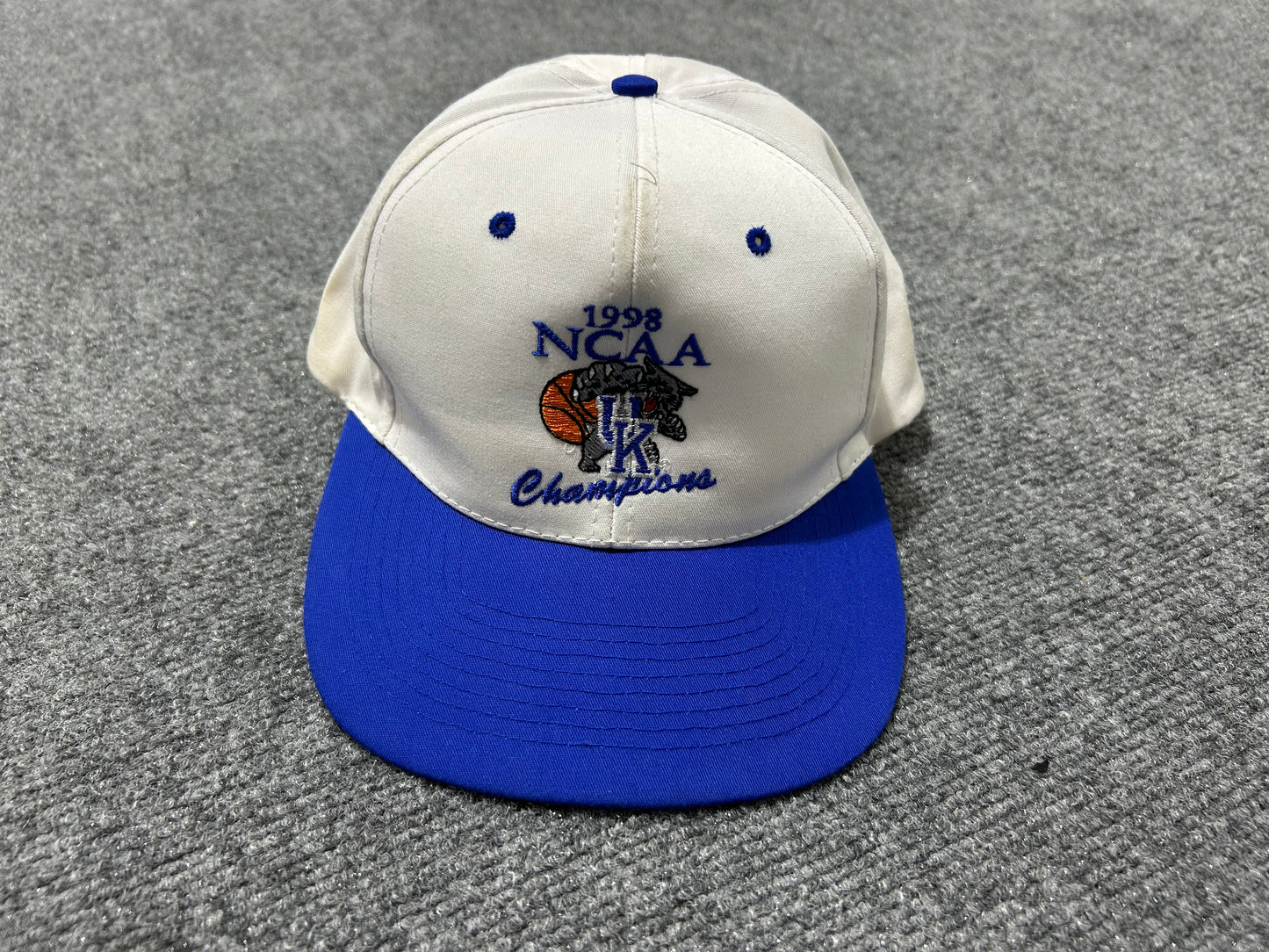 University Of Kentucky Wildcat Hat - Blue/White (con)
