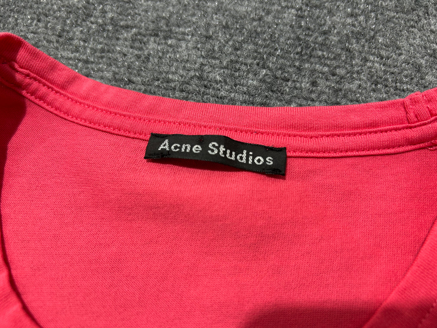 Acne Studios Little Logo Tee - Pink Size Large (con)
