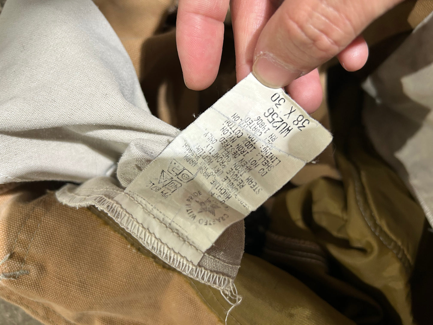 Thrashed Carhartt Hunting Pants - Khaki/Brown Size 38x30