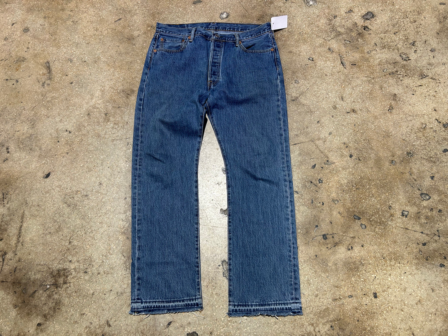 Levis 501 xx Released hem Jeans - Blue Size 35 x 30