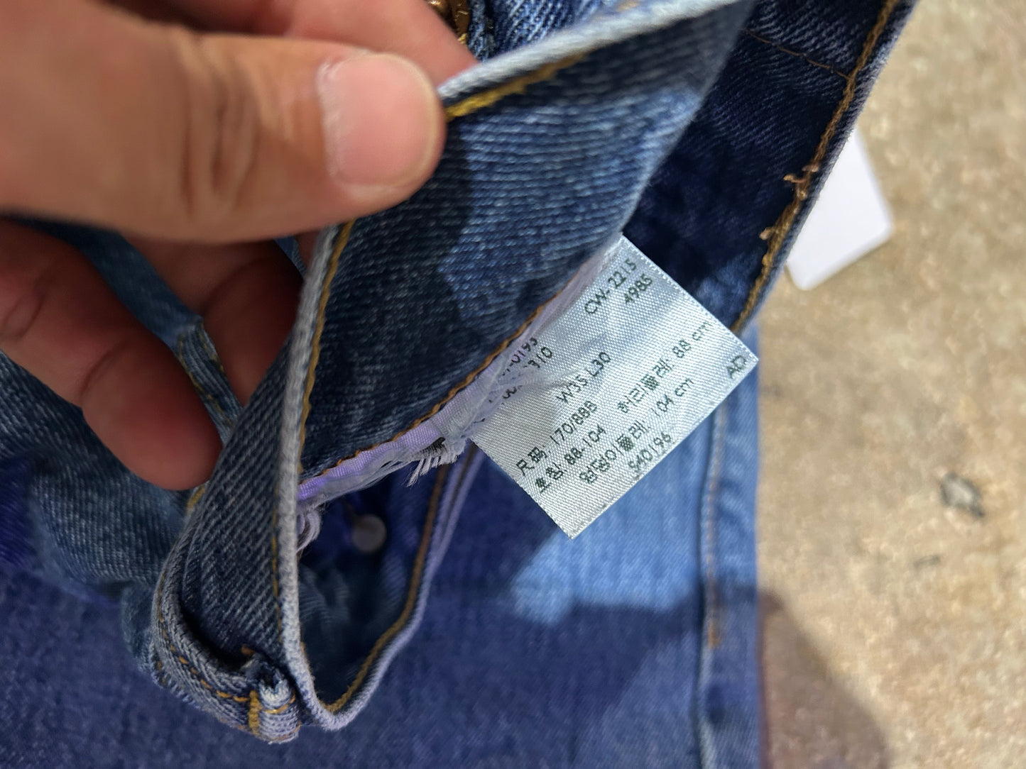 Levis 501 xx Released hem Jeans - Blue Size 35 x 30