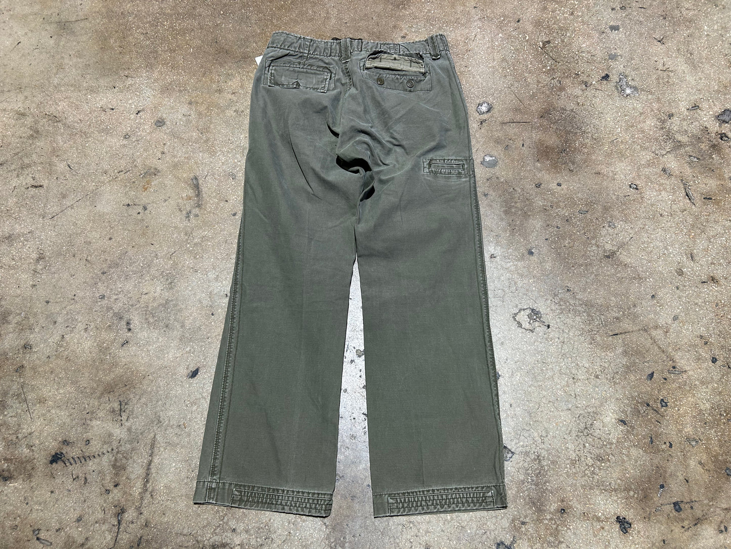GAP Rugged Khaki Pants - Faded Olive Size 34 x 34