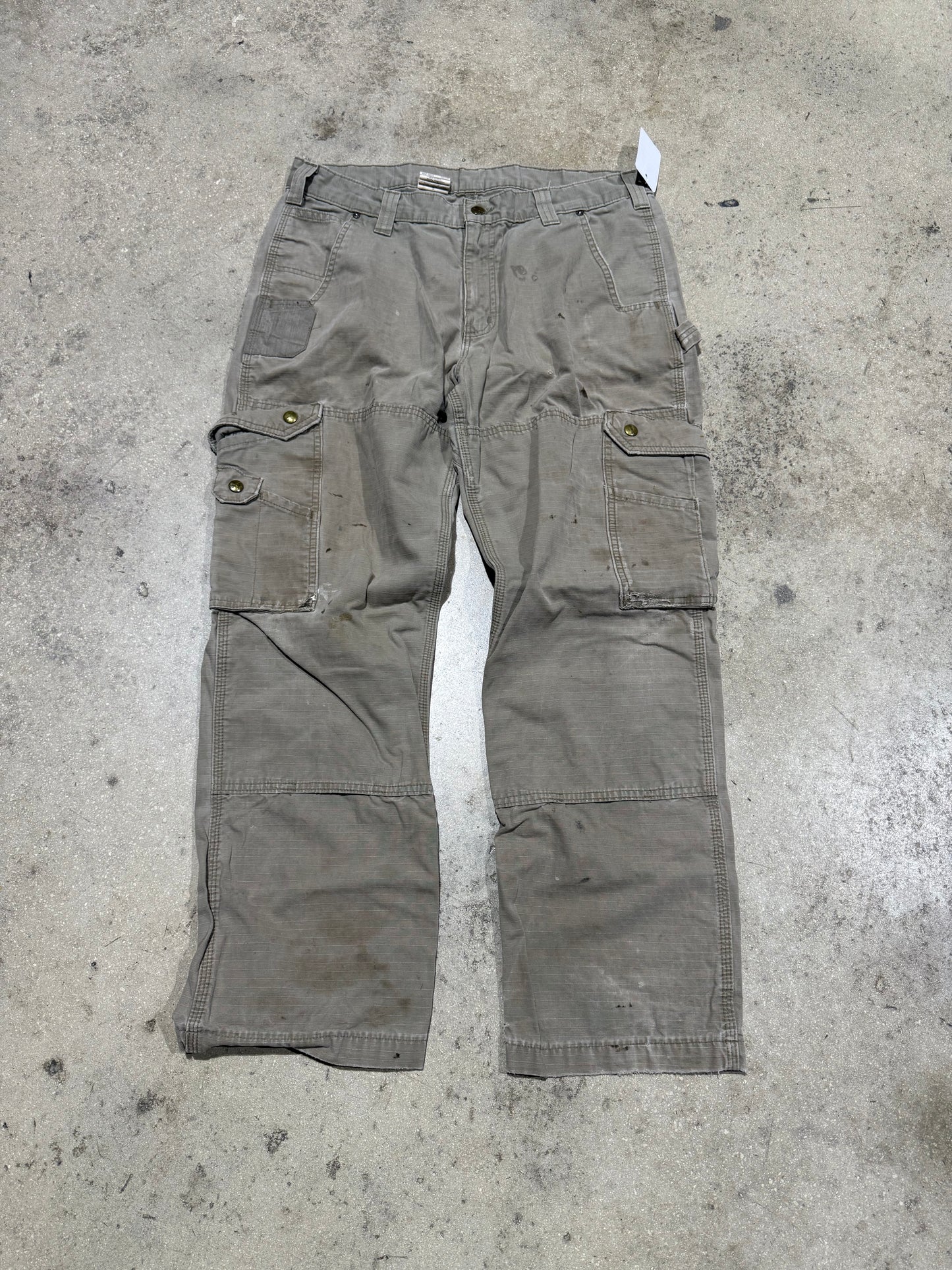Distressed Carhartt Cargo Pants - Light Khaki Size 34x30