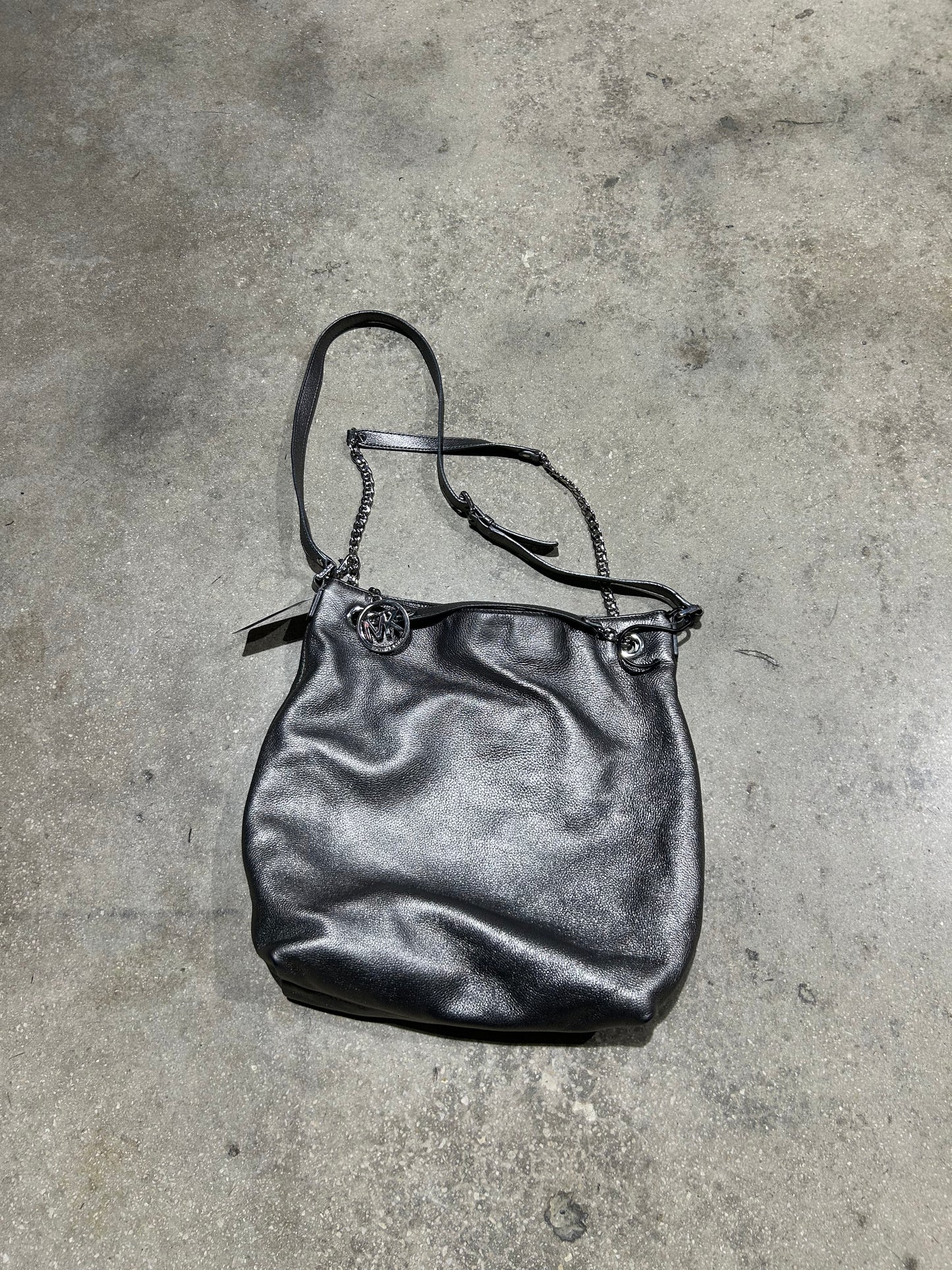 Michael Kors Shiny Purse - Silver