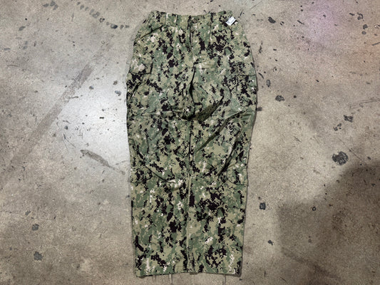 Digi Camo Cargos Pants - Dull Green Size 36x34