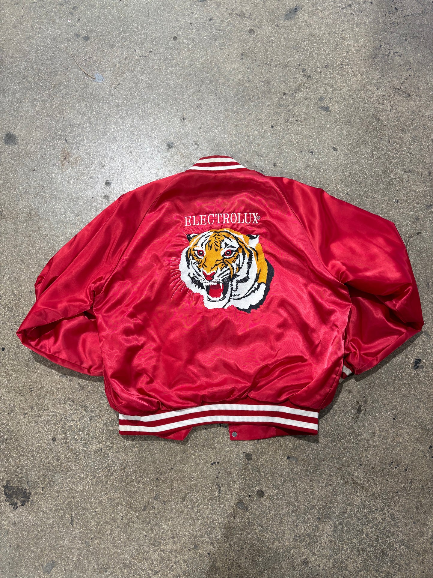 Electrolux Tiger Satin Jacket - Red Size Large