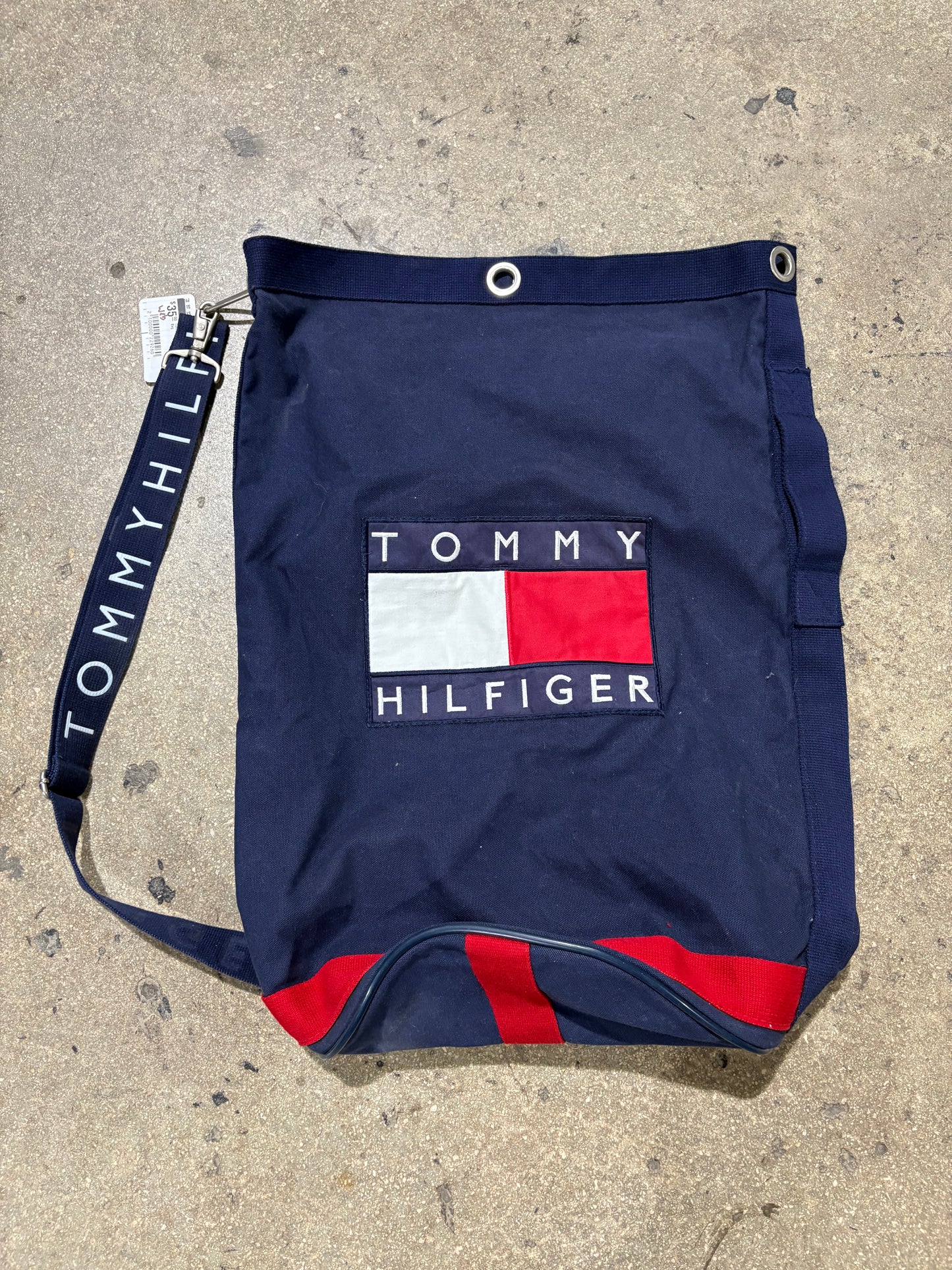 Tommy Hilfiger Deep Duffle Bag