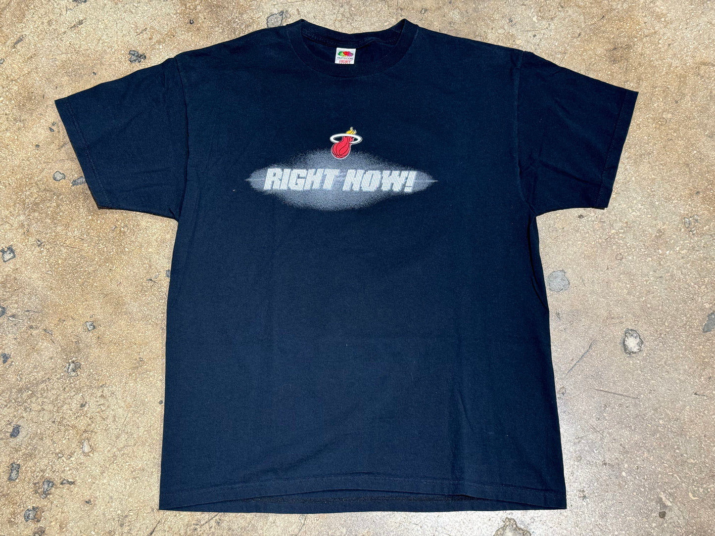 Right Now! The Heat Is On Tee - Black XL