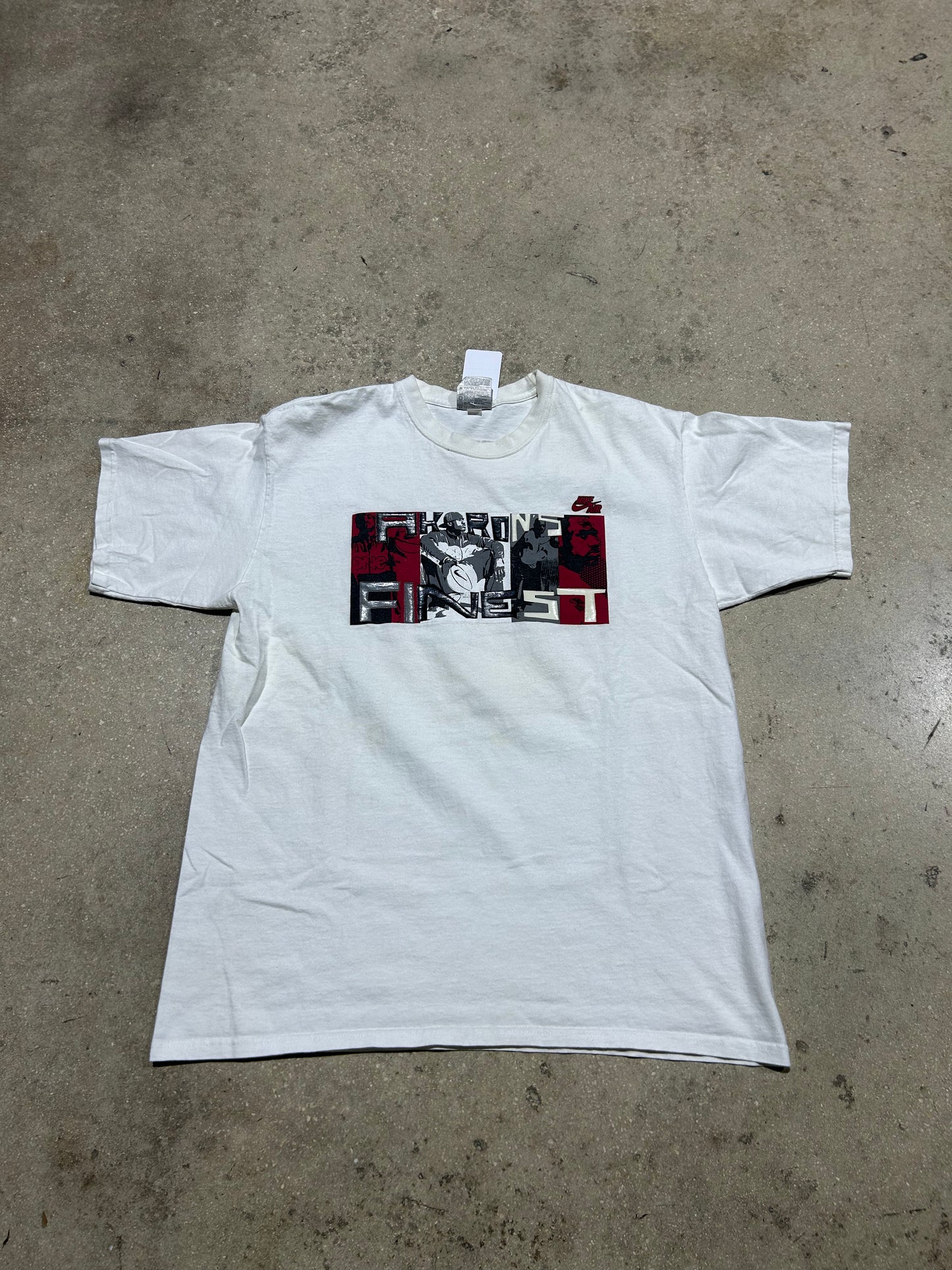 NIke Lebron Akron Finest Tee - White Size Large