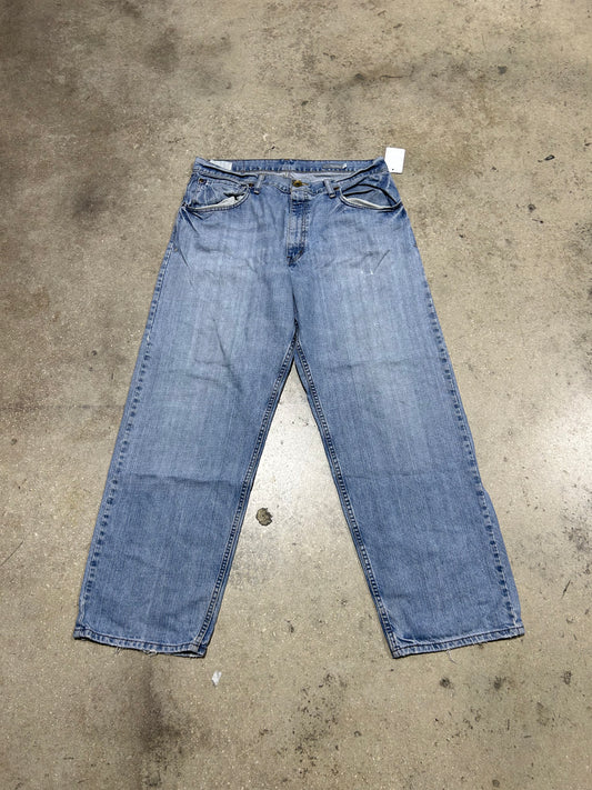 Distressed Levis Silver Tab Baggy Denim - Light Wash Size 36x30
