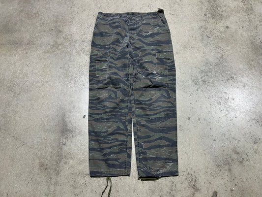 Tiger Camo Pants - Green Size Large