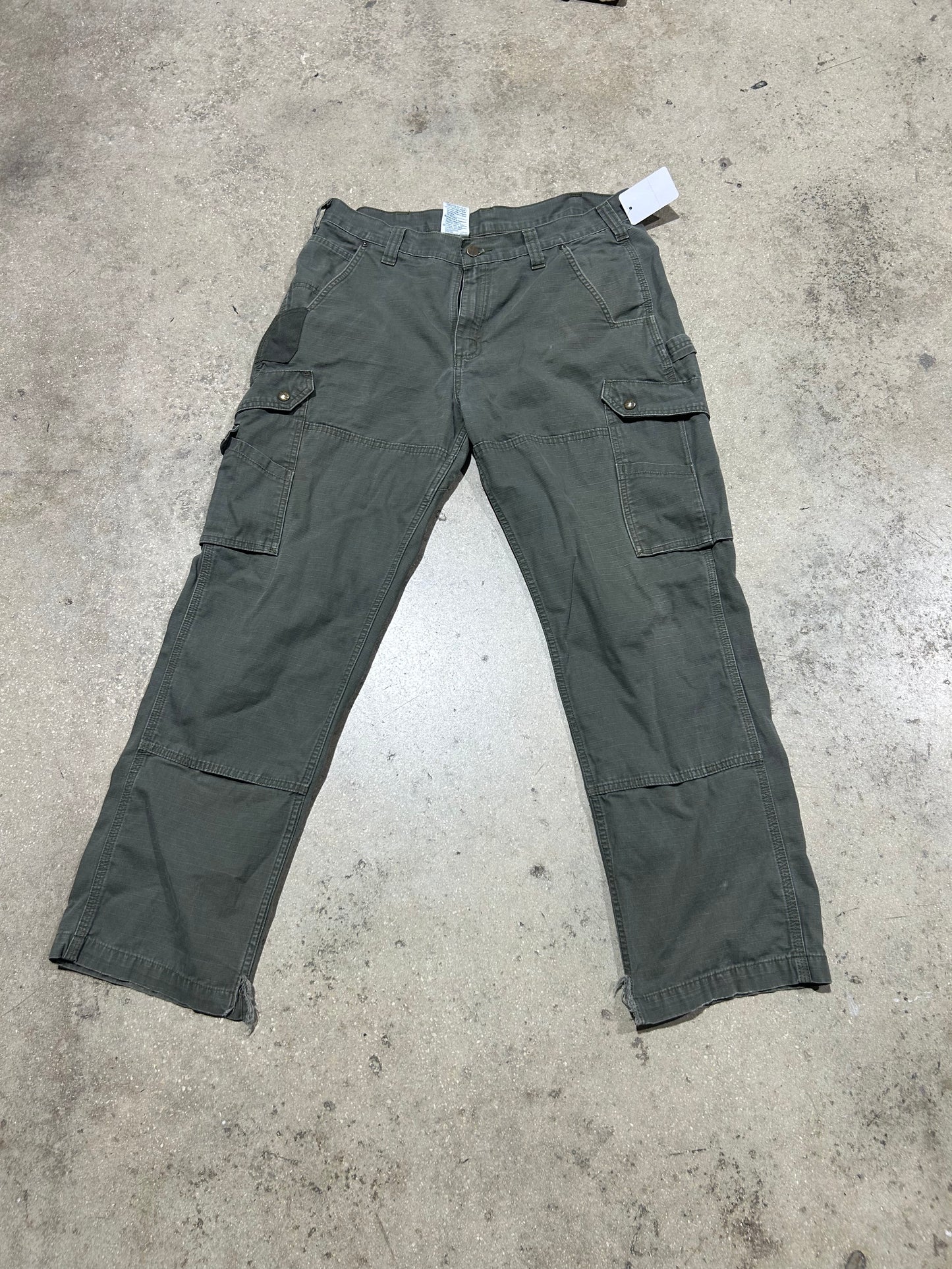 Carhartt Cargo Pants - Olive Size 36x32