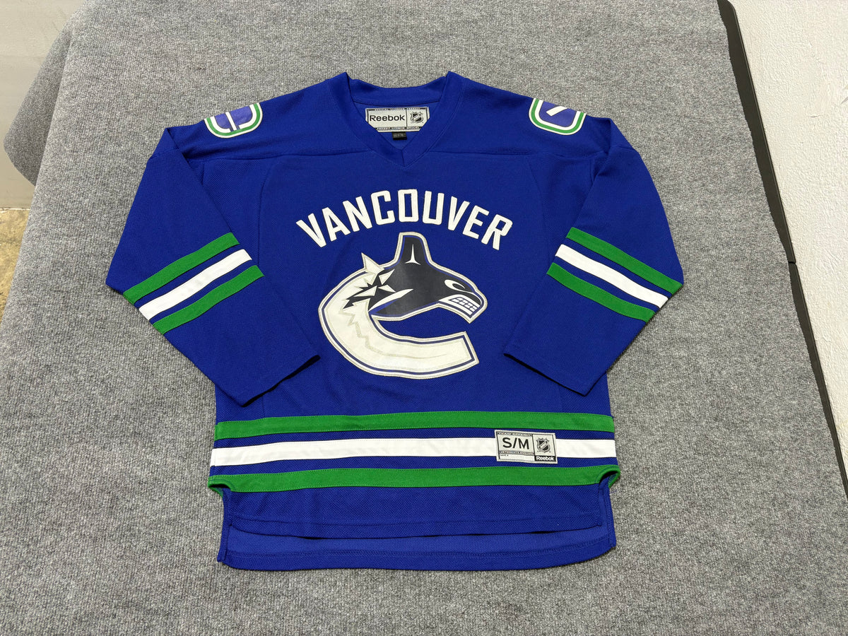 Reebok Vancouver Canucks Hockey Jersey - Blue Size Small